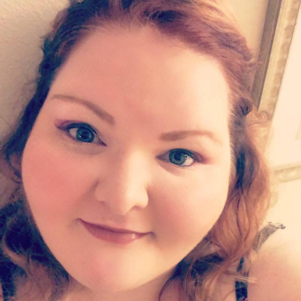 Meet your Posher, Whitney